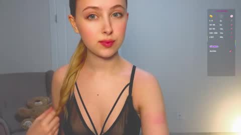  Im Chloe  i do FLASH BOOBS for new fan club online show from April 2026 02:27:02 AM