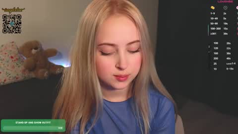  Im Chloe  i do FLASH BOOBS for new fan club online show from May 2026 12:19:02 AM