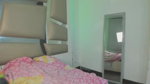 Snapshot of angely_js chatting on March 2025 12:44:01 AM angely_js online show from March 2025 12:44:01 AM