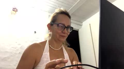 Snapshot of angelycute476334 chatting on October 2025 11:02:02 PM angelycute476334 online show from October 2025 11:02:02 PM