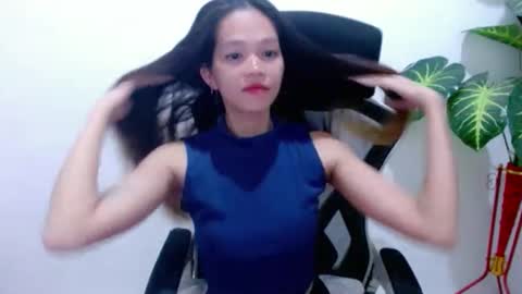 angelyn_slim online show from February 2026 07:07:01 PM