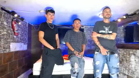 Snapshot of anghelytos chatting on October 2025 09:39:02 PM anghelytos online show from October 2025 09:39:02 PM