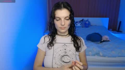 angie_faee online show from September 2025 04:43:01 PM