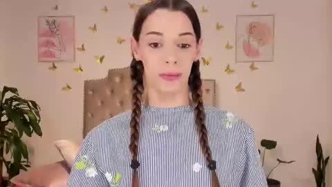 Snapshot of angie_modelo chatting on December 2024 01:51:01 AM Anabella online show from December 2024 01:51:01 AM