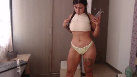 Angie online show from December 2024 07:44:01 PM