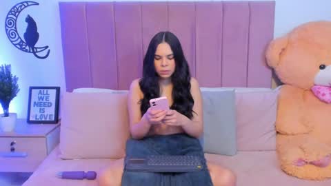 Snapshot of angiegriffin chatting on January 2025 03:15:01 AM Milo ---- online show from January 2025 03:15:01 AM