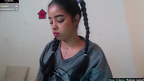 Snapshot of angielee01 chatting on January 2025 01:46:01 PM Angie y Andres online show from January 2025 01:46:01 PM