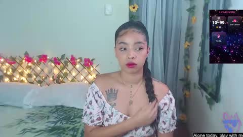 Snapshot of angielee01 chatting on November 2025 11:20:01 AM Angie y Andres online show from November 2025 11:20:01 AM