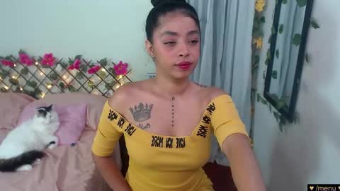 Snapshot of angielee01 chatting on January 2026 11:26:01 AM Angie y Andres online show from January 2026 11:26:01 AM