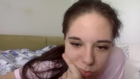 Angel Cute online show from May 2026 12:09:02 PM