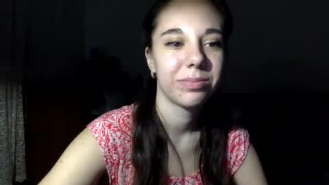 Snapshot of angle_cute05 chatting on June 2026 12:44:02 AM Angel Cute online show from June 2026 12:44:02 AM