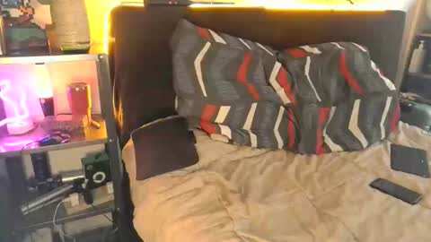 Snapshot of angrydeimos chatting on February 2026 09:48:02 PM Deimos online show from February 2026 09:48:02 PM