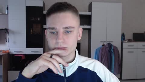 Snapshot of angryzan chatting on January 2025 05:15:02 AM vodka online show from January 2025 05:15:02 AM