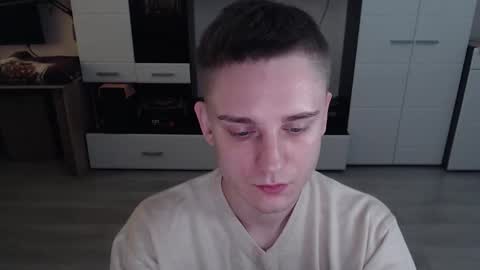 Snapshot of angryzan chatting on October 2025 04:58:01 AM vodka online show from October 2025 04:58:01 AM