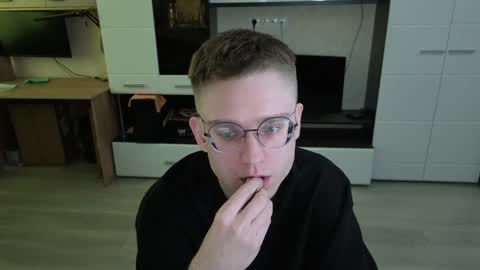 vodka online show from May 2026 08:21:01 AM