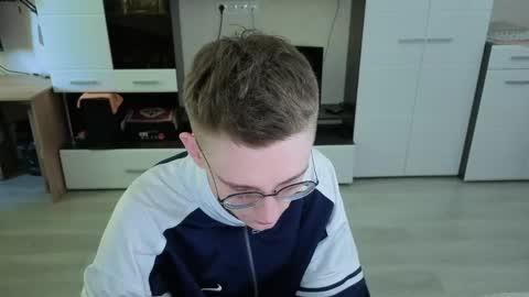 vodka online show from May 2026 07:05:01 AM