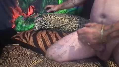 Snapshot of angusbone01 chatting on November 2025 08:12:01 PM angusbone01 online show from November 2025 08:12:01 PM