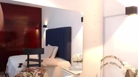 Snapshot of angyrios chatting on November 2025 07:49:02 PM angyrios online show from November 2025 07:49:02 PM