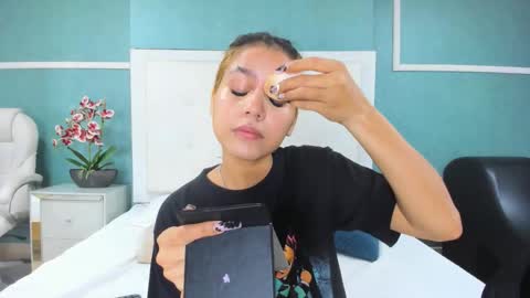 Ania online show from January 2026 02:41:01 PM