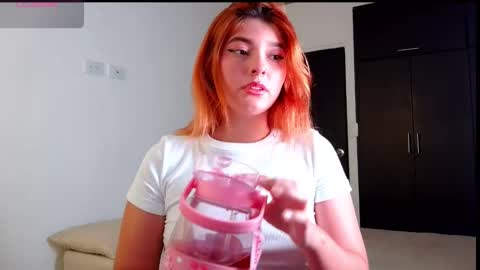 Snapshot of ania_mml chatting on January 2026 10:23:01 PM Ania online show from January 2026 10:23:01 PM