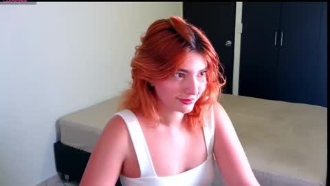 Snapshot of ania_mml chatting on January 2026 12:27:01 AM Ania online show from January 2026 12:27:01 AM