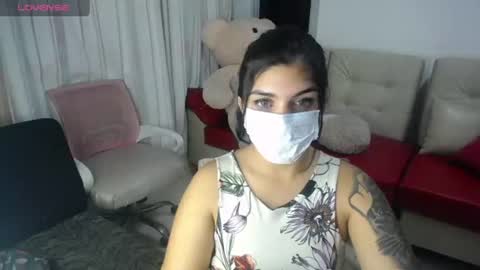 Anissa online show from June 2026 04:01:02 AM
