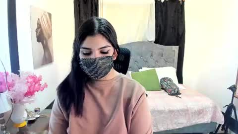 Anissa online show from June 2026 12:09:02 PM