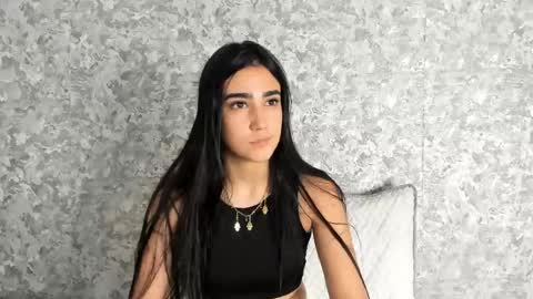 anika_h online show from April 2026 05:30:01 PM