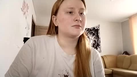 Anika online show from October 2025 09:18:02 AM