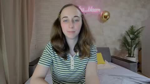 Snapshot of anikabloom chatting on February 2025 12:25:01 AM anikabloom online show from February 2025 12:25:01 AM