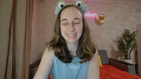 Snapshot of anikabloom chatting on March 2025 02:30:02 AM anikabloom online show from March 2025 02:30:02 AM