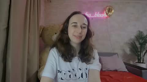 Snapshot of anikabloom chatting on March 2025 11:42:02 PM anikabloom online show from March 2025 11:42:02 PM