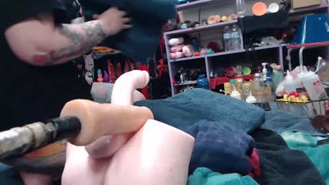 Snapshot of animergamergirl chatting on December 2025 02:49:01 AM Twitter at animegamergrl. No vids for sale on Chaturbate. online show from December 2025 02:49:01 AM