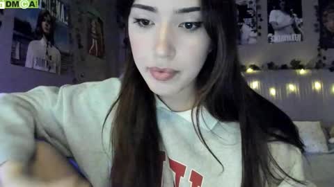 Snapshot of anisa_sweet chatting on September 2025 06:26:02 AM Anisa Moan from LovenseWet from Tip MenuOpen for Private online show from September 2025 06:26:02 AM