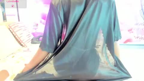 anisha_zambrano online show from June 2026 01:01:02 PM