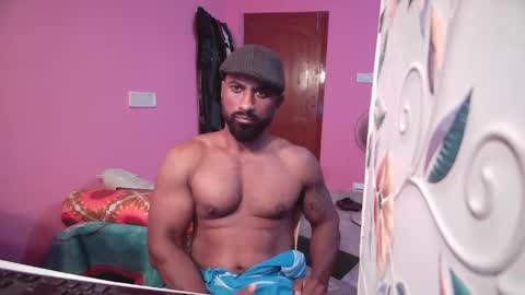 anishonfire2020 online show from February 2025 04:37:01 PM