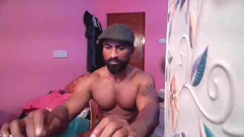 anishonfire2020 online show from February 2025 02:33:01 PM