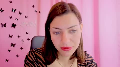 Snapshot of aniskyy chatting on October 2025 04:57:01 AM Anni online show from October 2025 04:57:01 AM