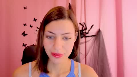 Snapshot of aniskyy chatting on November 2025 03:45:02 PM Anni online show from November 2025 03:45:02 PM