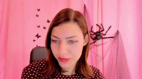 Snapshot of aniskyy chatting on November 2025 06:51:02 AM Anni online show from November 2025 06:51:02 AM