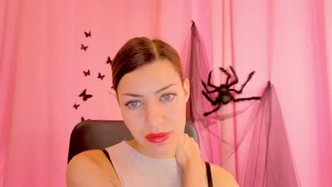 Snapshot of aniskyy chatting on November 2025 07:19:01 AM Anni online show from November 2025 07:19:01 AM