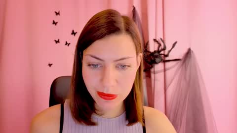 Snapshot of aniskyy chatting on November 2025 04:07:02 PM Anni online show from November 2025 04:07:02 PM