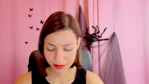 Snapshot of aniskyy chatting on November 2025 05:06:02 PM Anni online show from November 2025 05:06:02 PM