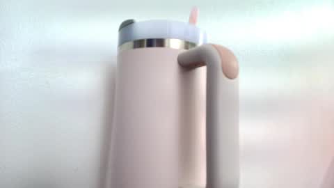 Snapshot of anisston_boods1 chatting on March 2026 07:09:02 AM ana independent model online show from March 2026 07:09:02 AM