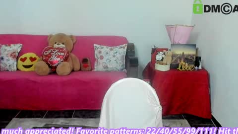 AnissyaX online show from April 2026 02:44:01 AM