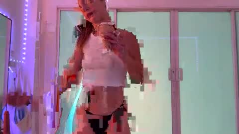 Snapshot of anita__hills chatting on October 2025 02:09:02 AM anita__hills online show from October 2025 02:09:02 AM