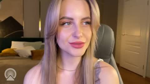 Anita online show from April 2026 01:08:01 AM
