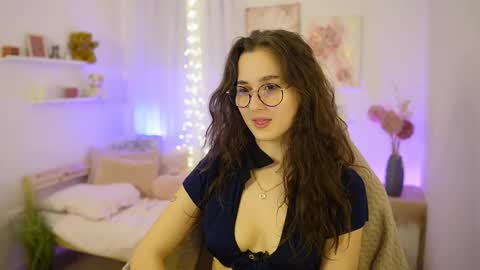 Anita Grey online show from December 2025 07:30:02 PM