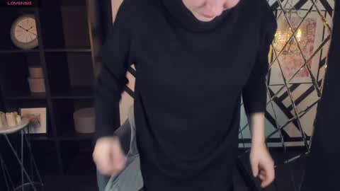 Snapshot of anita_muse chatting on January 2025 09:08:01 PM Anita online show from January 2025 09:08:01 PM