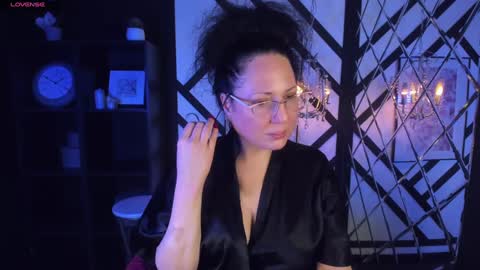 Snapshot of anita_muse chatting on February 2025 09:06:02 PM Anita online show from February 2025 09:06:02 PM